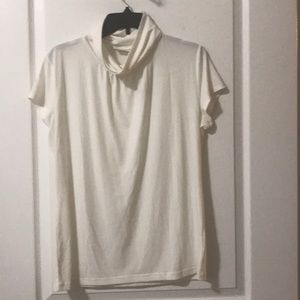 Brand new. NY and company top